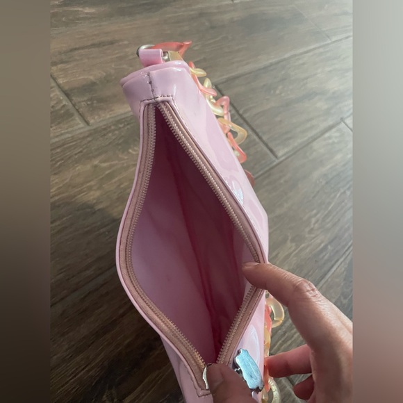 Hello Kitty Pastel Pink Shoulder Bag - Picture 5 of 6